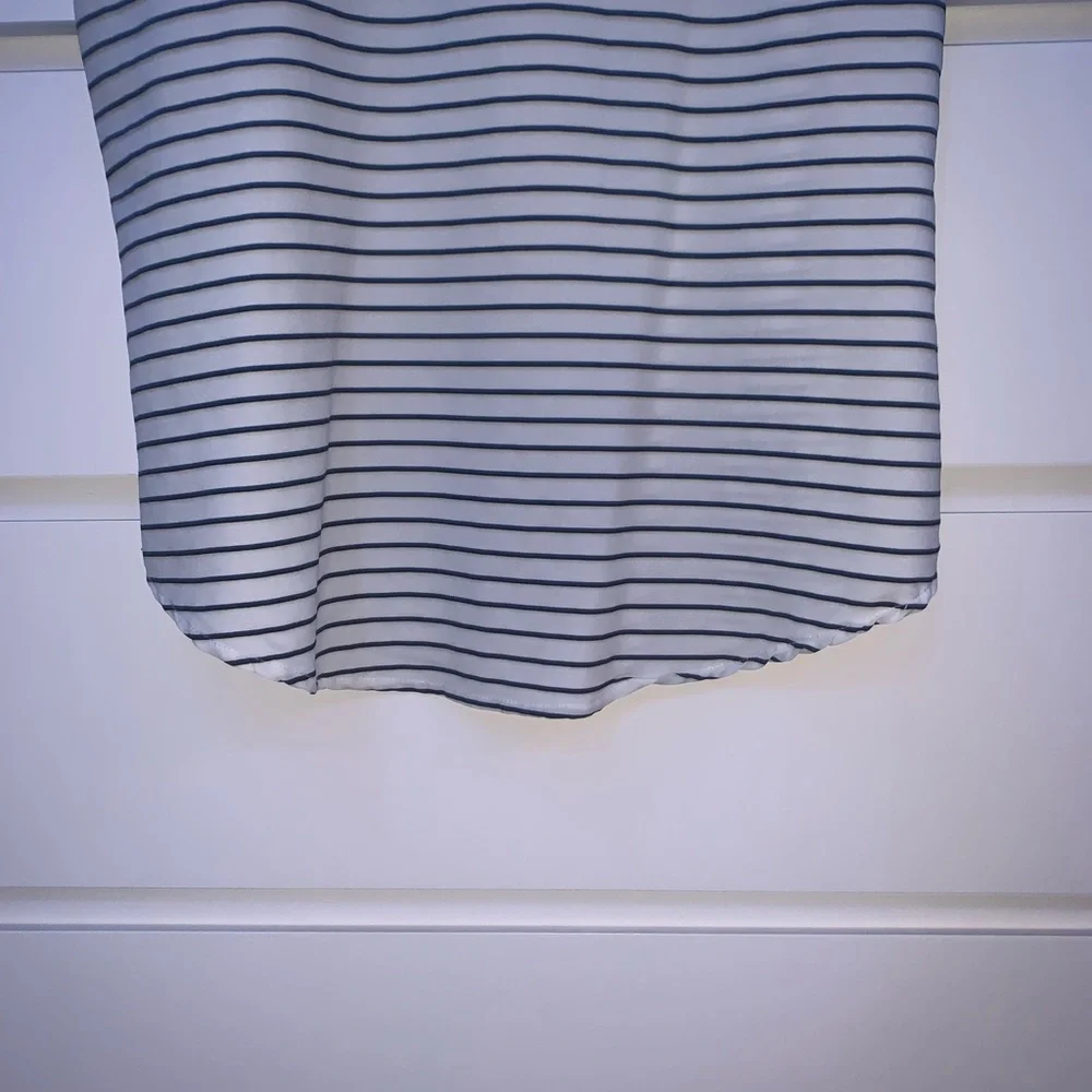 Faded Glory Striped Tank Top Black and White Women’s Medium (8-10) Horizontal - Picture 7 of 8